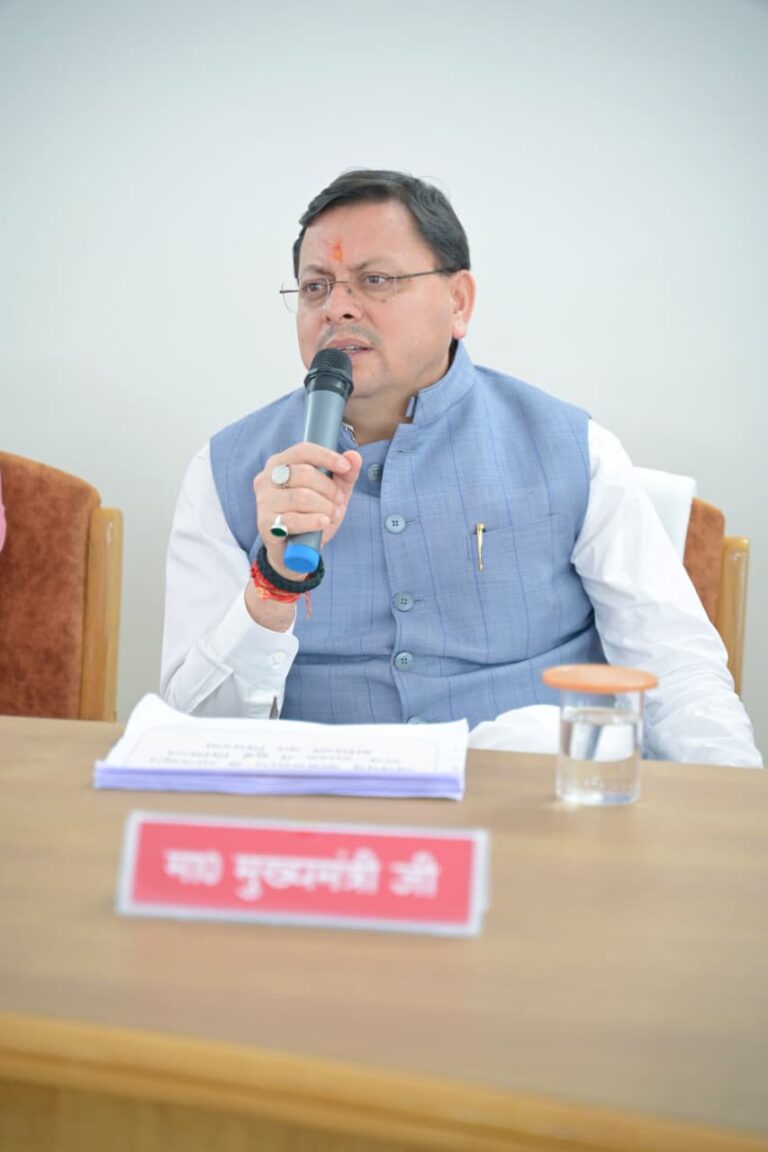 मुख्यमंत्री ने प्रदेशवासियों को दी इगास पर्व की बधाई, प्रदेश वासियों से अपनी लोक परम्पराओं एवं समृद्ध लोक संस्कृति को आगे बढ़ाने का किया आह्वान।