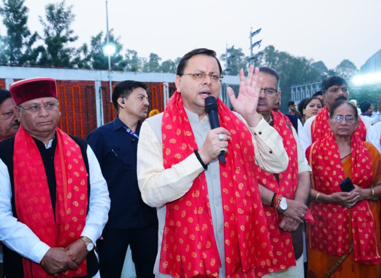 देहरादून–टनकपुर एक्सप्रेस अब सप्ताह में तीन दिन चलेगी मुख्यमंत्री श्री पुष्कर सिंह धामी के प्रयासों से उत्तराखंडवासियों को मिली बड़ी रेल सौगात