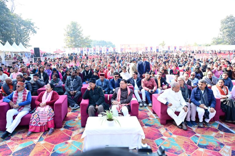 मुख्यमंत्री श्री पुष्कर सिंह धामी ने रविवार को नैनीताल जनपद के पीएम श्री राजकीय इंटर कॉलेज, कोटाबाग में प्रधानमंत्री श्री नरेंद्र मोदी के “मन की बात” कार्यक्रम के 129 वें एपिसोड को आम जन एवं विद्यार्थियों के साथ सुना।