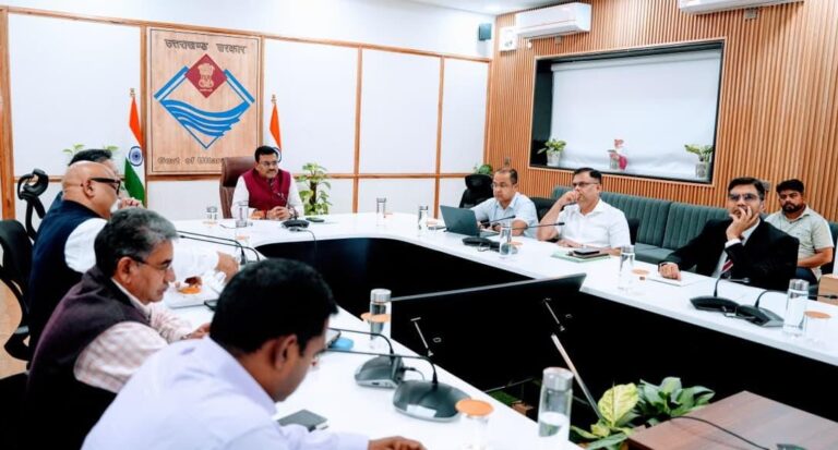 मुख्य सचिव ने ली आपदा प्रबंधन के दृष्टिगत कुंभ मेला-2027 की तैयारियों को लेकर बैठक