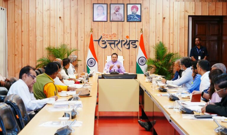 रिवर्स पलायन के लिए विभागीय योजनाओं का प्रभावी क्रियान्वयन सुनिश्चित करें : मुख्यमंत्री