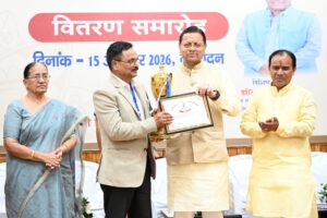 मेधावी विद्यार्थी उत्तराखंड के उज्ज्वल भविष्य के आधार स्तंभ : मुख्यमंत्री पुष्कर सिंह धामी